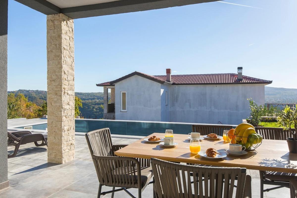 Villa Megi Quiet Village Near Labin Rasa Exterior photo